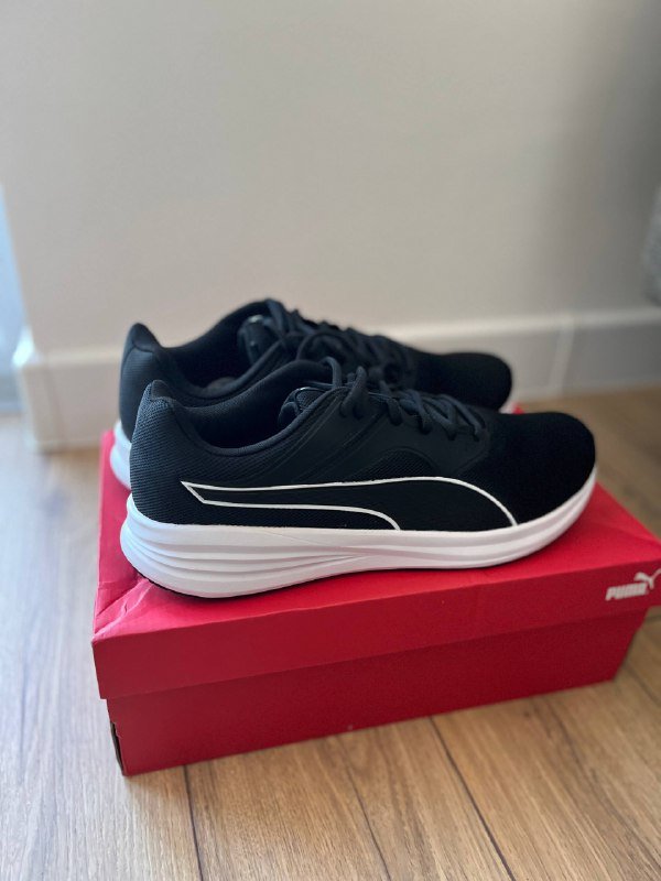 Оригинальные Puma серые и чёрные кроссовки 9