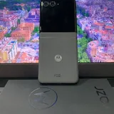 Motorola Razr 2024 2