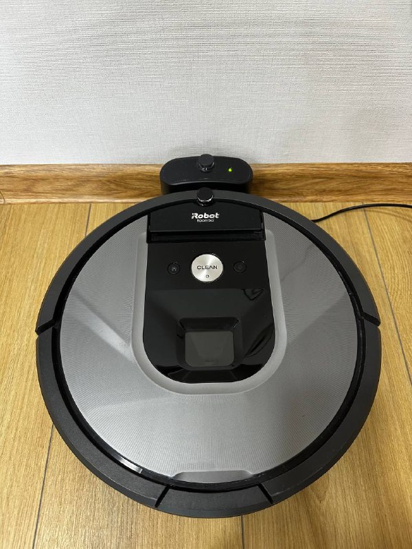 Робот-пылесос iRobot roomba 960
