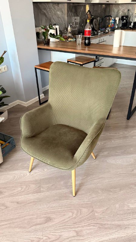 Кресло зеленого цвета, Кровать односпальная с матрацем