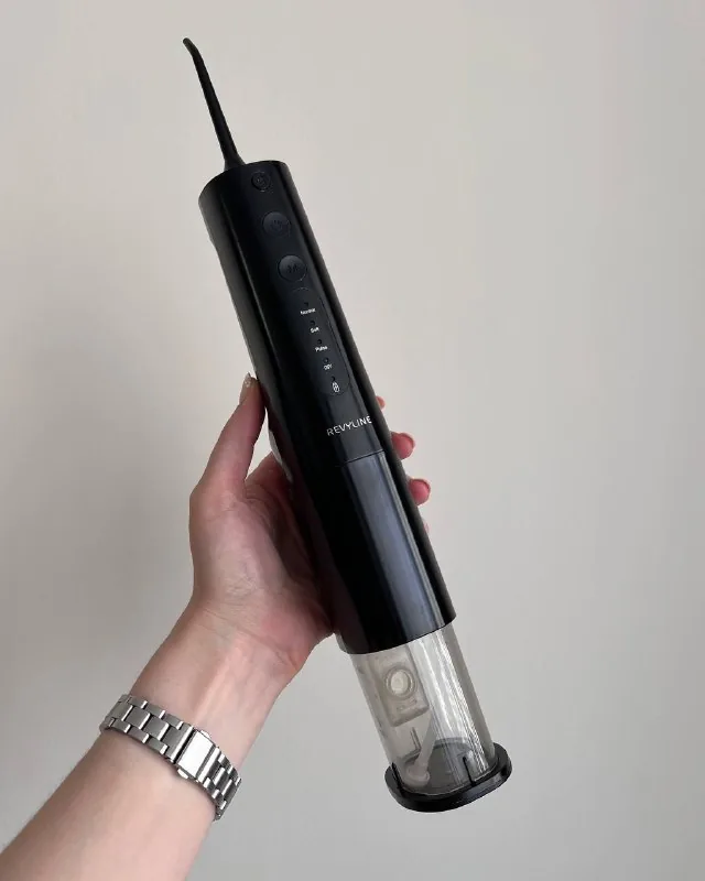 Ирригатор Revyline 1