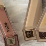 Консилеры Hourglass, консилер Clarins, блеск-помада Hourglass 5