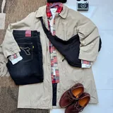 Тренч Gant, лонгслів Merz. B. Schwanen, сорочка Barbour, джинси Diadora, шапка Carhartt, месенджер Lowepro, Boat Shoes Floris van Bommel 1