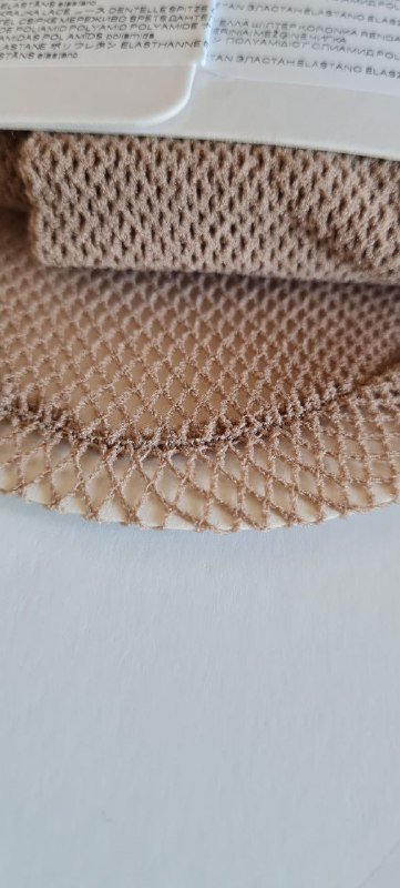 Снуд Cornelle, Повязка H&M, Кроссовки Vogg, Колготки Calzedonia, Чулки Calzedonia 10