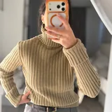 Женский свитер United Colors of Benetton 2