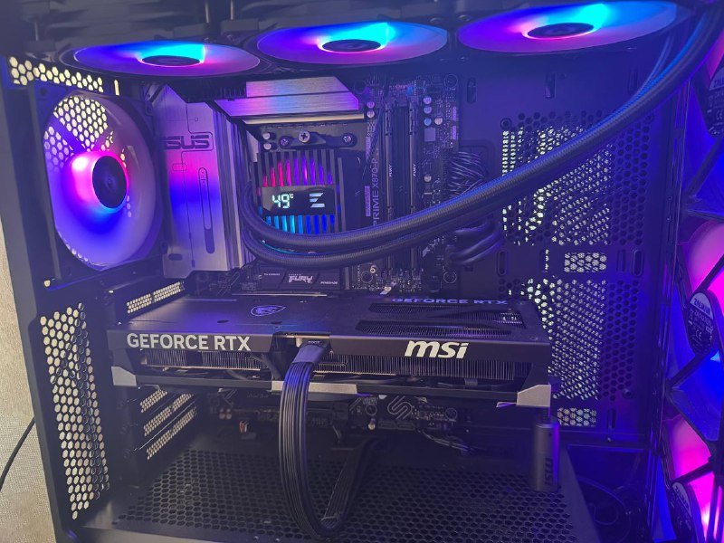 Игровой компьютер AMD Ryzen 7 с монитором, мышкой, наушниками, микрофоном, колонками 6