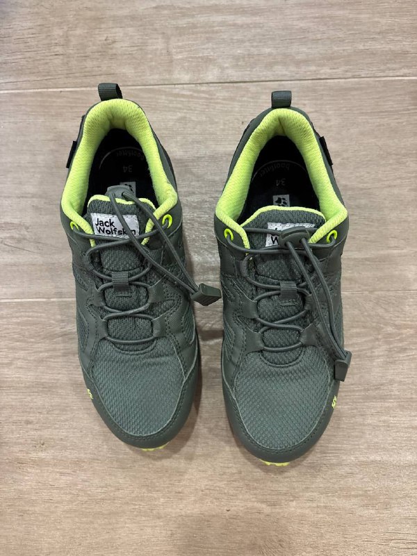 Кроссовки Jack Wolfskin размер EU34