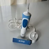 Электрическая зубная щётка Braun Oral-B 2