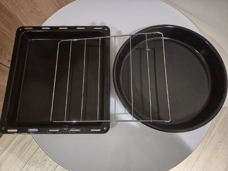 Электрическая настольная духовка HYUNDAI EL3603 2