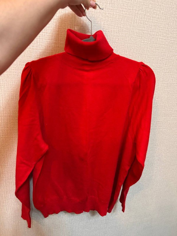 Красная водолазка с открытой спиной, кардиган, боди с воланами, лонгслив Гарри Поттера, платье