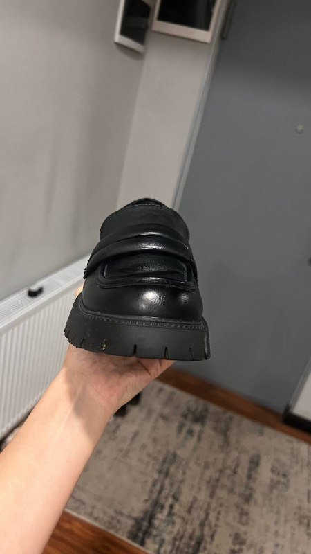 Черные женские лоферы 39-40 размер 3