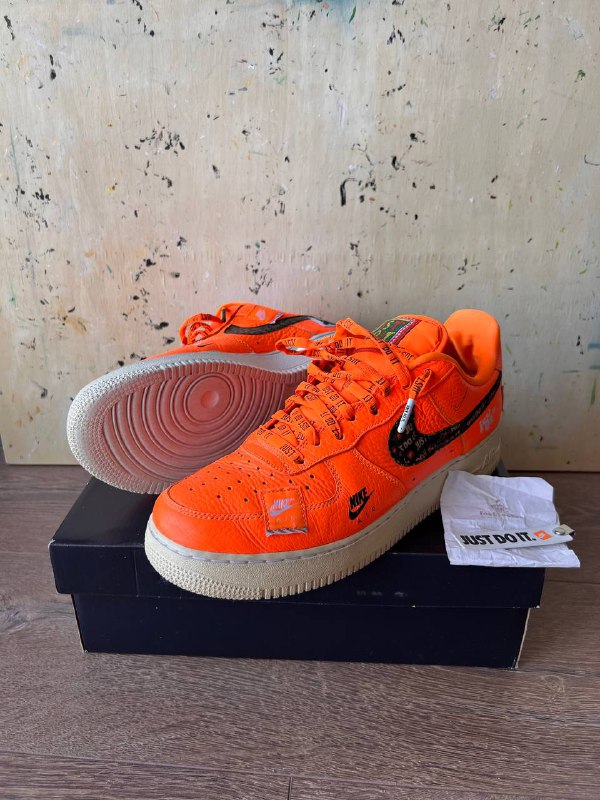 Коллекция оригинальных лимитированных мужских кроссовок Jordan, Nike, Puma 6