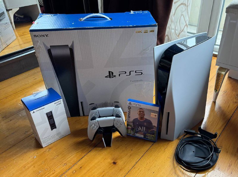 PlayStation 5 дисковая версия с комплектом