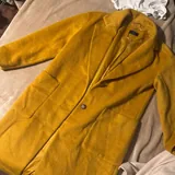 Yellow coat, leather jacket, Sandro Ferrone coat, Collage jacket, River Island fur coat, Ipekyol leather coat 4