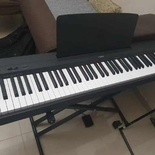 Цифровое пианино Yamaha P-145B