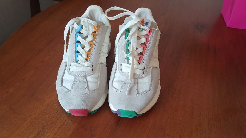 Кроссовки женские, размер 36