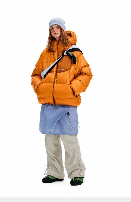 Новая зимняя куртка размер М