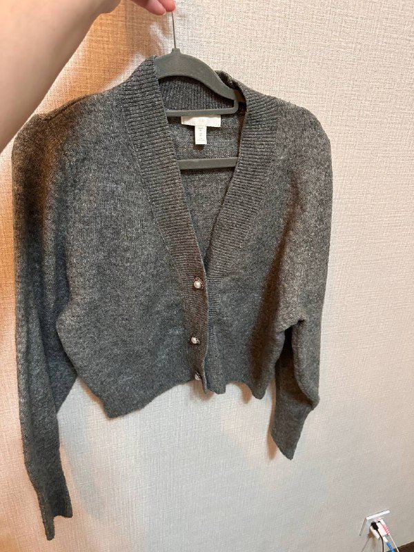 Красная водолазка с открытой спиной, кардиган, боди с воланами, лонгслив Гарри Поттера, платье 3