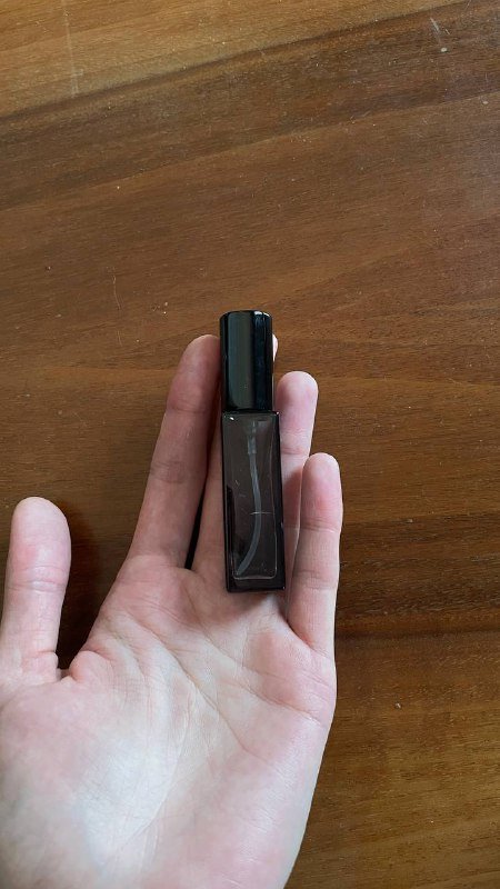 Paula’s Choice Mandelic Acid Liquid Exfoliant, Serge Lutens Vetiver Oriental духи 3