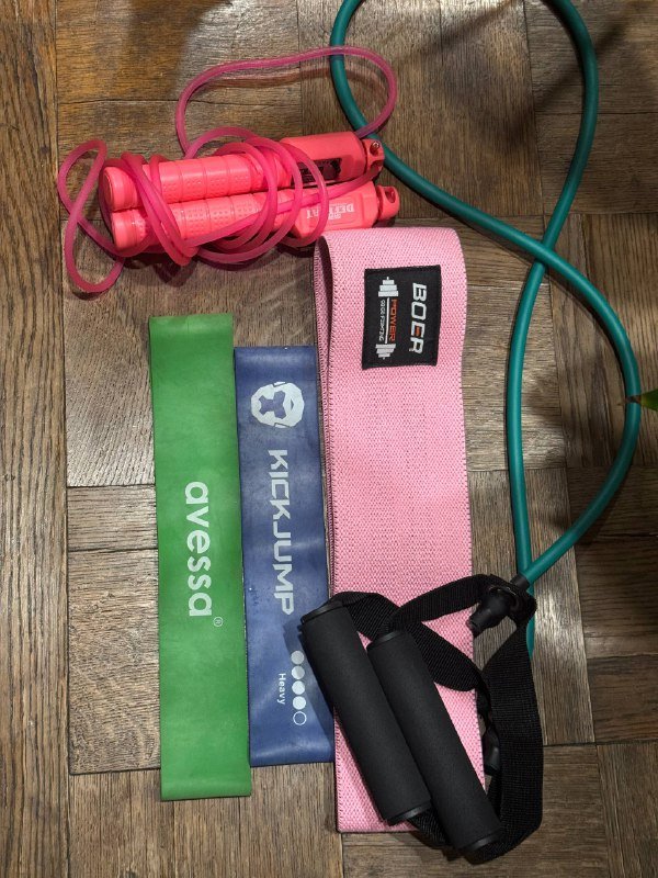 Набор для домашнего спорта: резинки, экспандер, скакалка