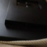 Монитор Lenovo ThinkVision P24h-30, кронштейн, лампа 9