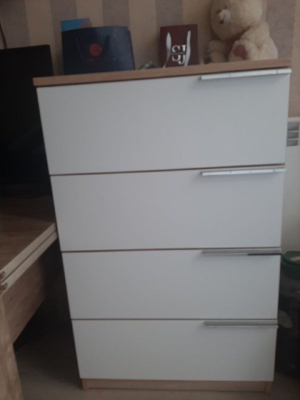 Стеллажи, шкаф, комод 3