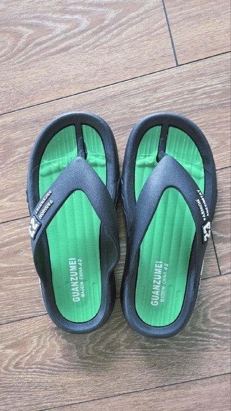 Кроссовки, резиновые сапожки детские размеры 27-29