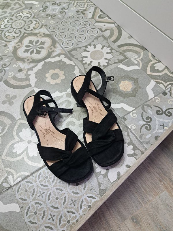 Черные летние босоножки размер 38