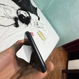 iPhone XR 5