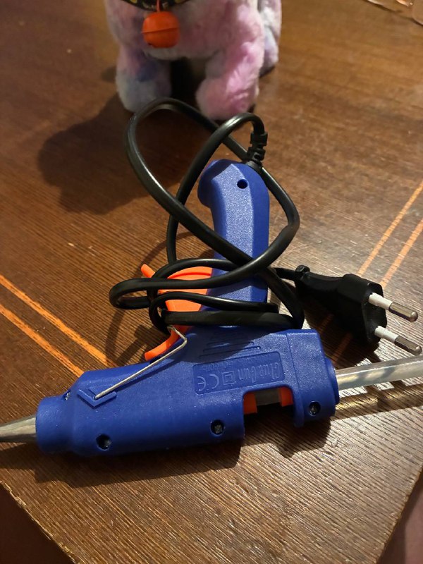 Крем-паста, гель, кондиционер, пятновыводитель, эмаль, термопистолет, игрушка 8