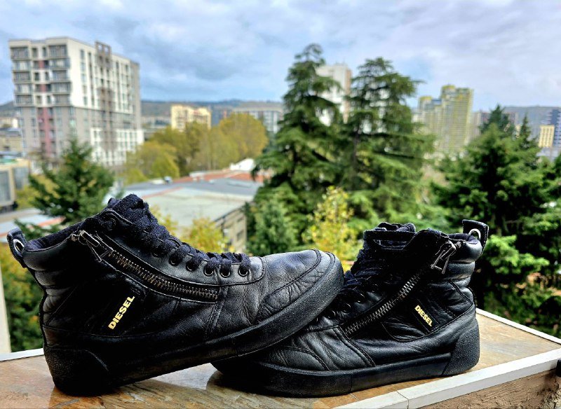 Полуботинки DIESEL натуральная кожа 42 размер