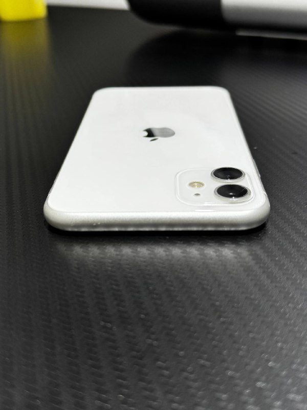 iPhone 11 черный, iPhone 11 белый 64 ГБ 9
