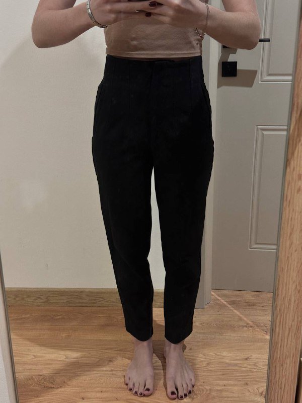 Дубленка Zara, костюм Nike, джинсы, брюки Zara 5