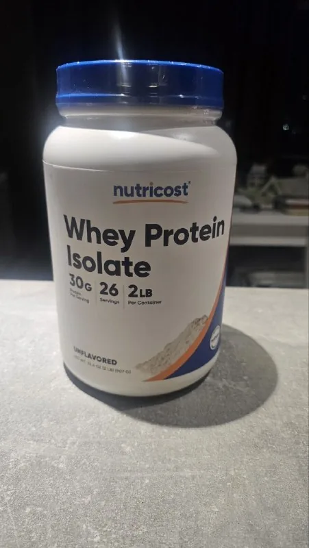Протеин Nutricost Whey Protein Isolate 1