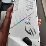Asus Rog Ally Z1 Extreme, Epson EH-TW5000 Full HD projector 3