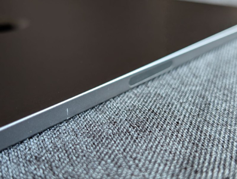 iPad Pro 11" 2020, 256 ГБ, Apple Pencil 2, зарядка 4