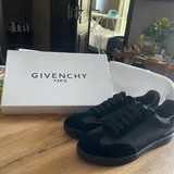 Кроссовки Givenchy 6
