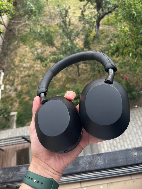 Sony WH-1000XM5 наушники и кабель mini-jack