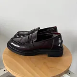 Бомбер Zara, джинсы Zara, лоферы Zara, кеды Lacoste 4