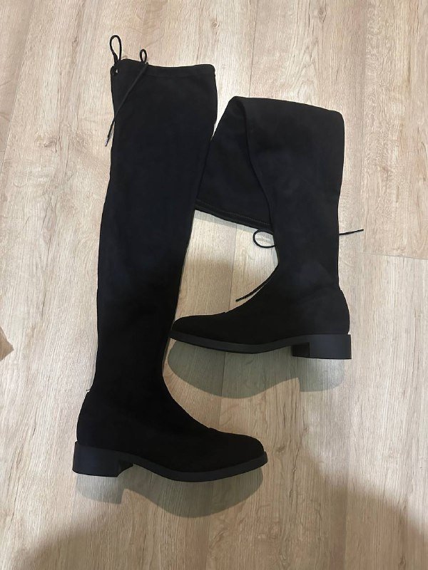 Новые высокие ботинки размер 37-38