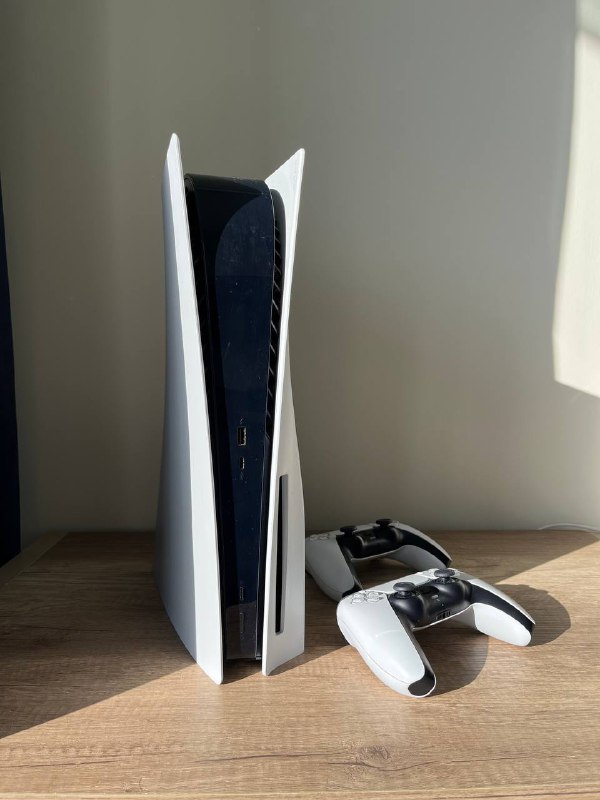 Sony PlayStation 5, дисковая версия, 825 ГБ