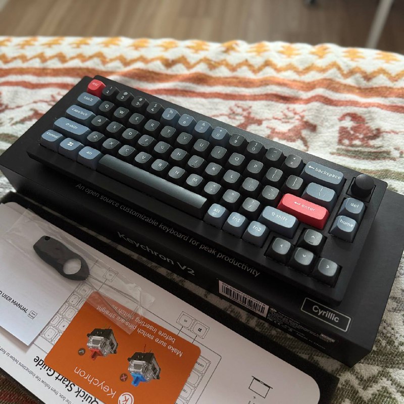 Клавиатура Keychron V2 Brown switch черная
