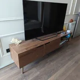 ტელევიზორის ტუმბო, Hisense A7 55 QLED ტელევიზორი 2
