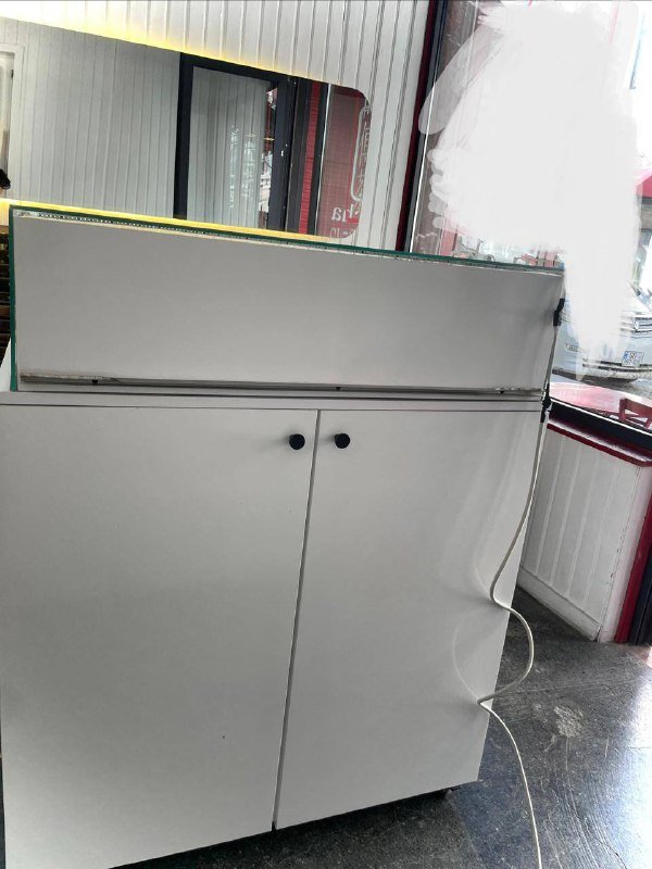 Витрина для бижутерии деревянная с отражением 1м на 0,5м 3