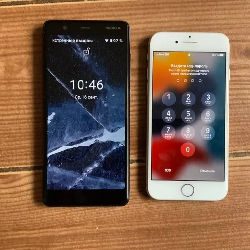 Apple и Nokia смартфоны