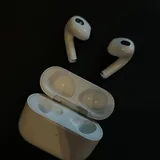 AirPods 3 4