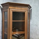 Стол и стулья, комод, шкаф 3