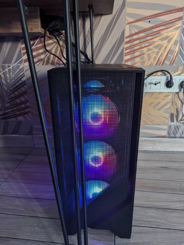 Корпус для пк MSI MAG Forge 320R Airflow Mid-Tower 3