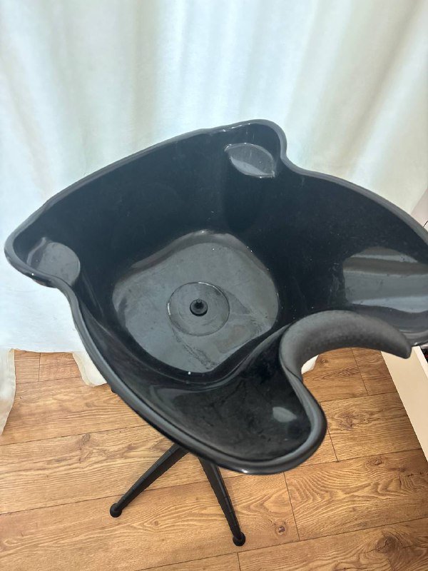 Мойка для парикмахера с подкладкой и шлангом 3