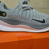 Унисекс кроссовки Nike 1
